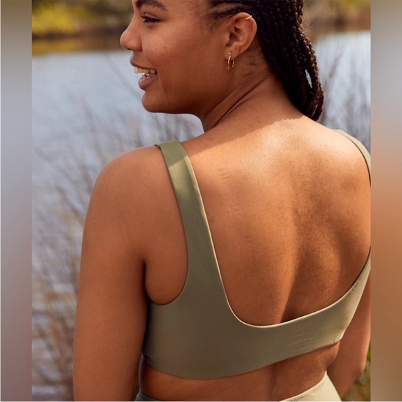 Aerie Scoop-Neck Bikini Top - Picture 2 of 5